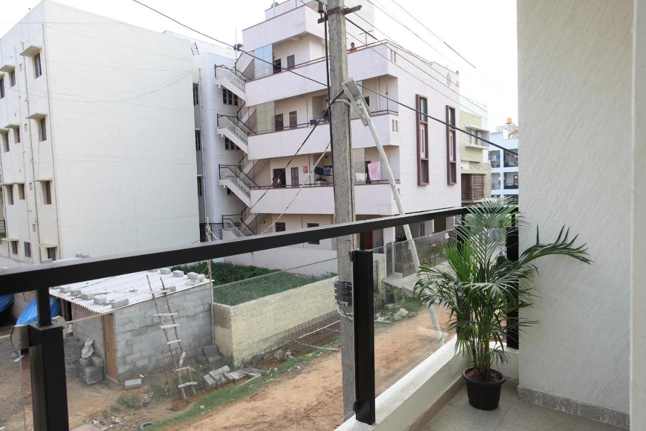 Qualtems Guest House-With Ac Options Bangalore Buitenkant foto