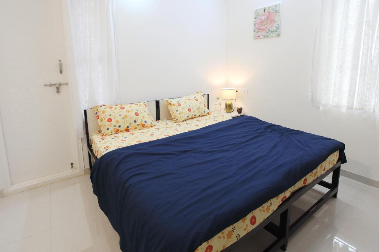 Qualtems Guest House-With Ac Options Bangalore Buitenkant foto