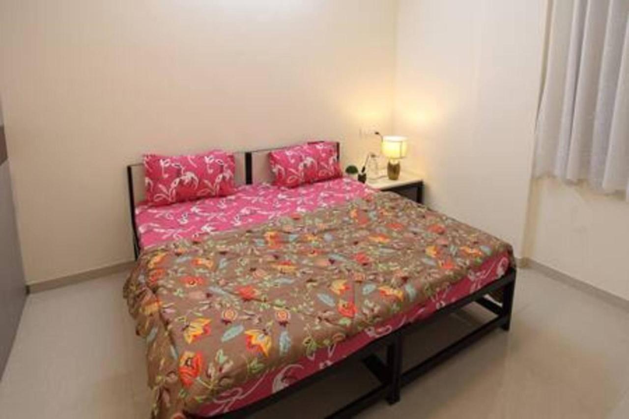 Qualtems Guest House-With Ac Options Bangalore Buitenkant foto